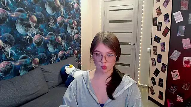 GinnyBlacky from StripChat is Freechat