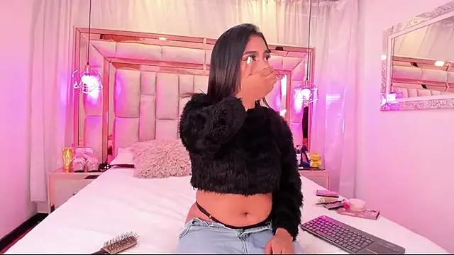 GiorgineTaylor from StripChat is Freechat
