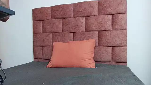 Girl_Disgusting_Messy from StripChat is Freechat