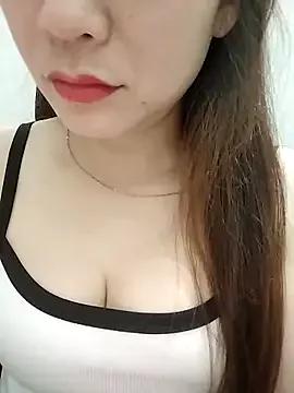 Girl_Shy2000 from StripChat is Freechat