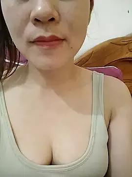 Girl_Shy2000 from StripChat is Freechat