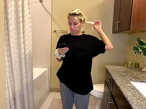 Entertain your itch for girls livestreamers with our collection of stunning models, skilled in the art of temptation and delight.