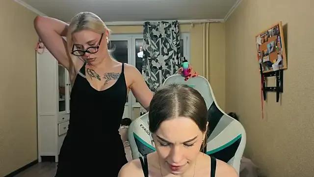 Entertain your itch for girls livestreamers with our collection of stunning models, skilled in the art of temptation and delight.