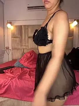 giselle_cruz_ from StripChat is Freechat