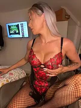 goddessbarbiexo from StripChat is Freechat