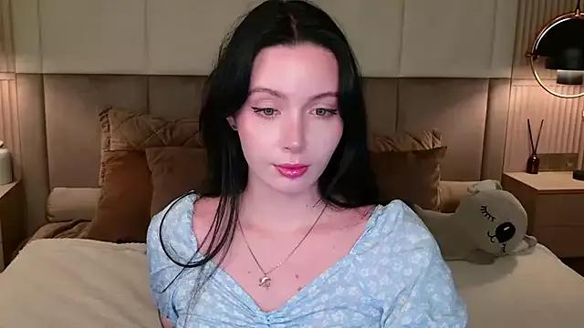 Goldy_Stark from StripChat is Freechat