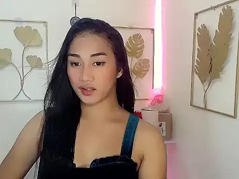 Entertain your itch for girls livestreamers with our collection of stunning models, skilled in the art of temptation and delight.