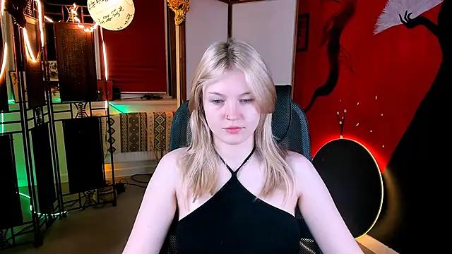 Entertain your itch for girls livestreamers with our collection of stunning models, skilled in the art of temptation and delight.