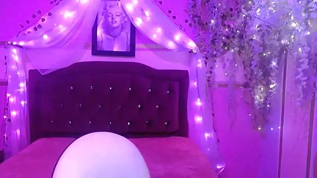 Entertain your itch for girls livestreamers with our collection of stunning models, skilled in the art of temptation and delight.