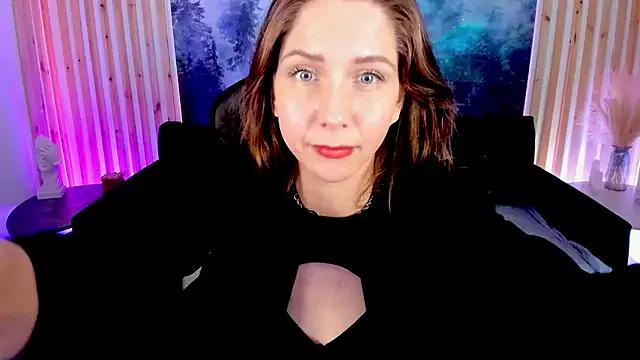 GrayceWild from StripChat is Freechat
