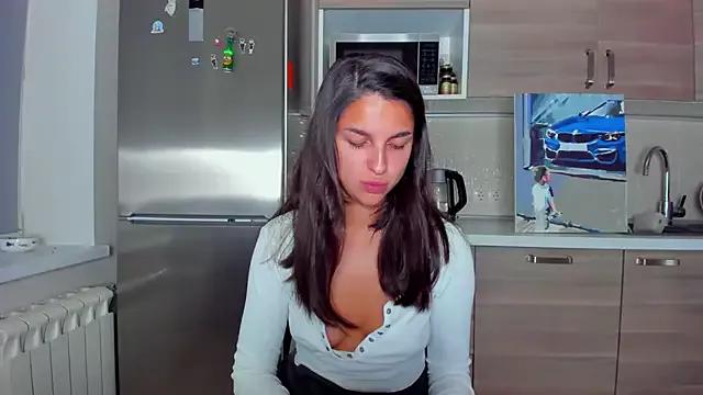 Guilana_baby from StripChat is Freechat