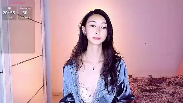 Entertain your itch for girls livestreamers with our collection of stunning models, skilled in the art of temptation and delight.