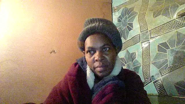 hairybushpussyxx1 from StripChat is Freechat