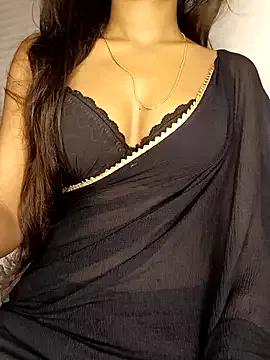Haniaa_love from StripChat is Freechat