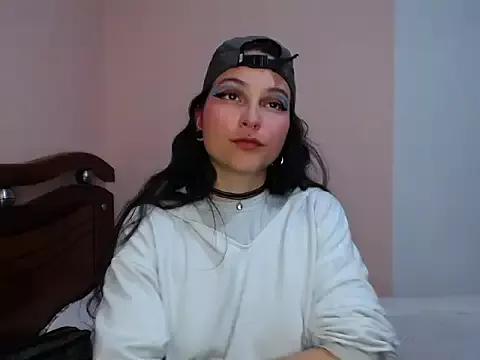 Hannaby__ from StripChat is Freechat