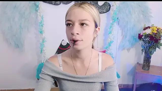 hannah_026 from StripChat is Freechat