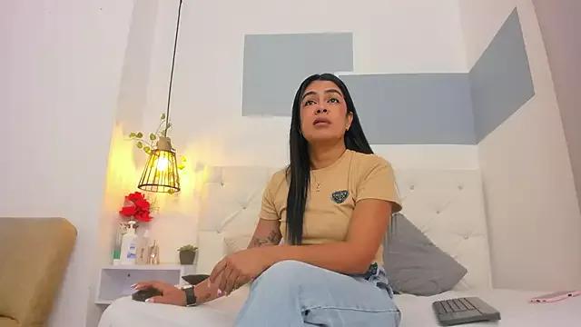 hannah_gray from StripChat is Freechat