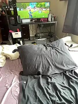 Entertain your itch for girls livestreamers with our collection of stunning models, skilled in the art of temptation and delight.