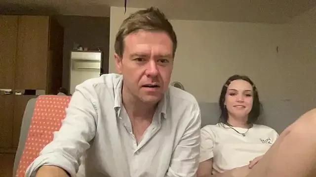 harryandlilyy from StripChat is Freechat