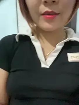 Hatachi_ne12 from StripChat
