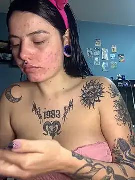 Helen_d from StripChat is Freechat