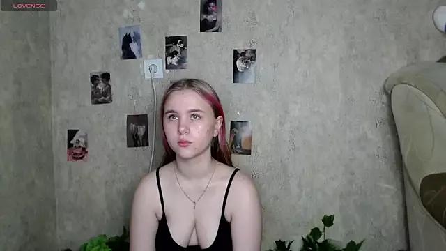 Helen_drims from StripChat is Freechat