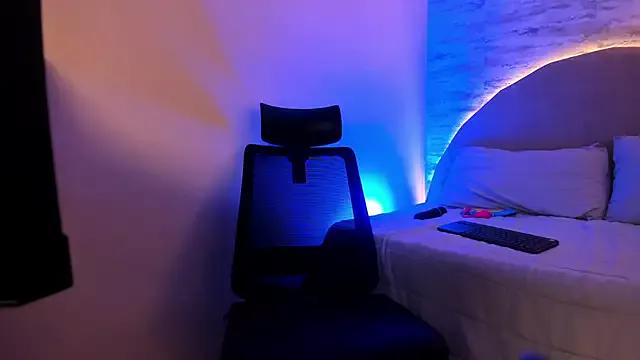 hellen_mckenzie from StripChat is Freechat