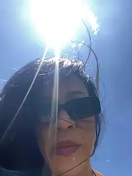 Hellen_Milffit from StripChat is Freechat