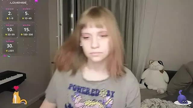 HermioneHHH webcams show profile image 