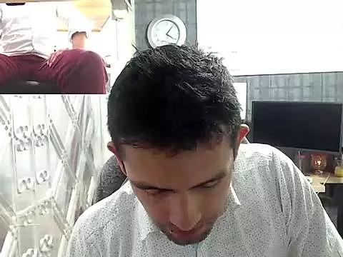 Hetero18Cum from StripChat