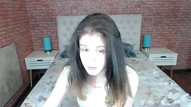 Holliy_Cooper from StripChat
