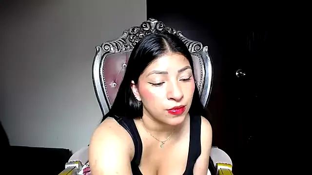 holly20a from StripChat is Freechat