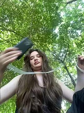 Holly_Molii from StripChat is Freechat