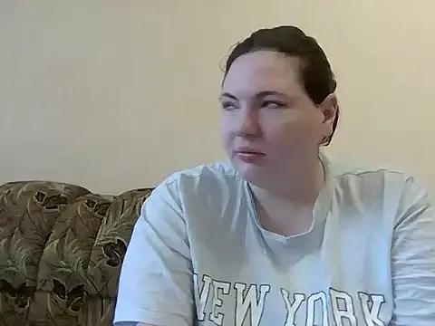 HollyXEva from StripChat is Freechat