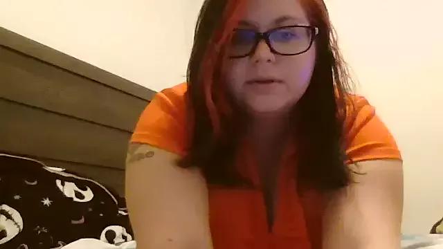 HoneyBear19 from StripChat is Freechat