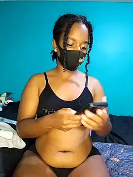 HoneyButterSweet from StripChat is Freechat