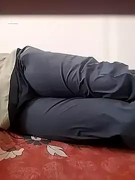 horny_bitch_s from StripChat is Freechat