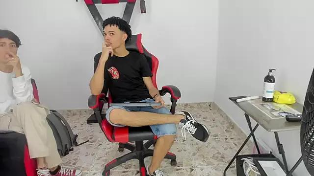 Horny_Young_Boys from StripChat is Freechat