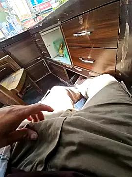 Hornyblackdickguy from StripChat is Freechat