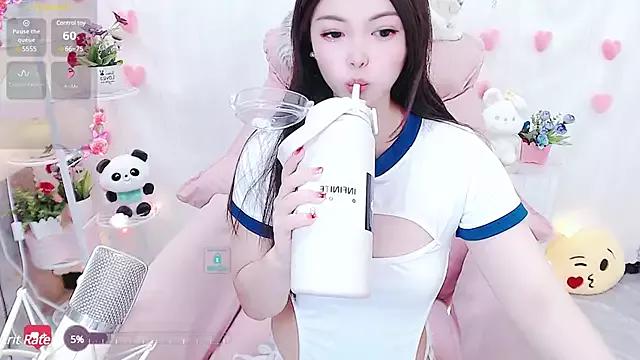 Entertain your itch for girls livestreamers with our collection of stunning models, skilled in the art of temptation and delight.