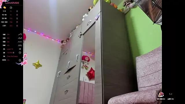 hot_Dariana_pantyhose from StripChat is Freechat