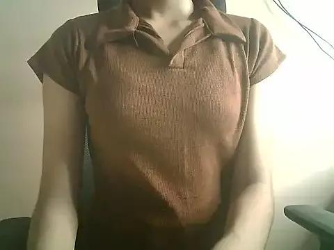 Hotnessgirl1 from StripChat is Freechat