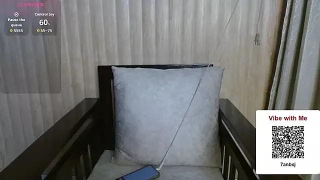 Entertain your itch for girls livestreamers with our collection of stunning models, skilled in the art of temptation and delight.