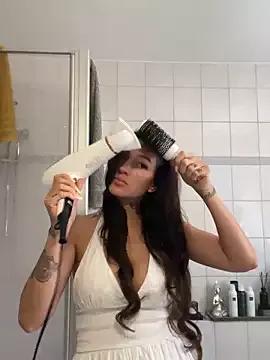 HotSpicySophie from StripChat is Freechat
