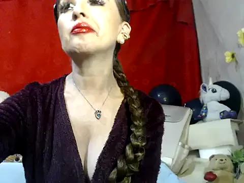 hottieperla from StripChat is Freechat
