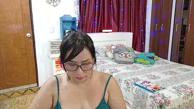 hottplay from StripChat is Freechat