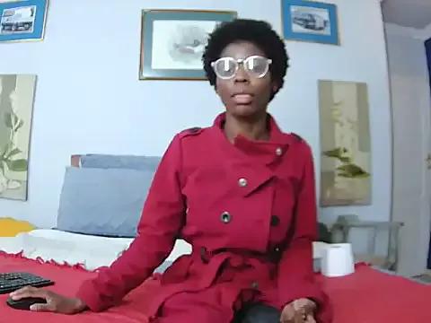 Iccy-Baby from StripChat is Freechat