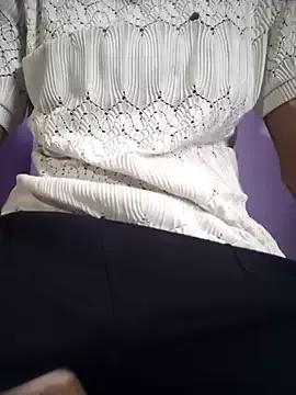 Ila_Valentina from StripChat is Freechat