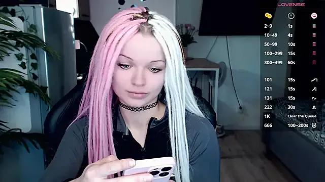 illililliilli from StripChat is Freechat