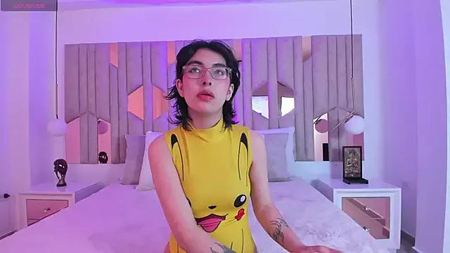 Entertain your itch for girls livestreamers with our collection of stunning models, skilled in the art of temptation and delight.